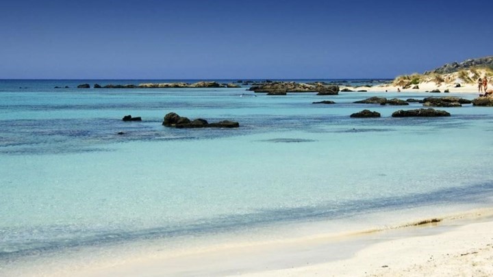 Ένα ελληνικό νησί στους πιο οικονομικούς προορισμούς στην Ευρώπη