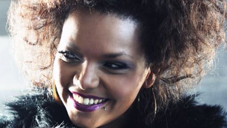 Η Ίντρα Κέιν στο «Fame» που ετοιμάζει ο Αλέξανδρος Ρήγας