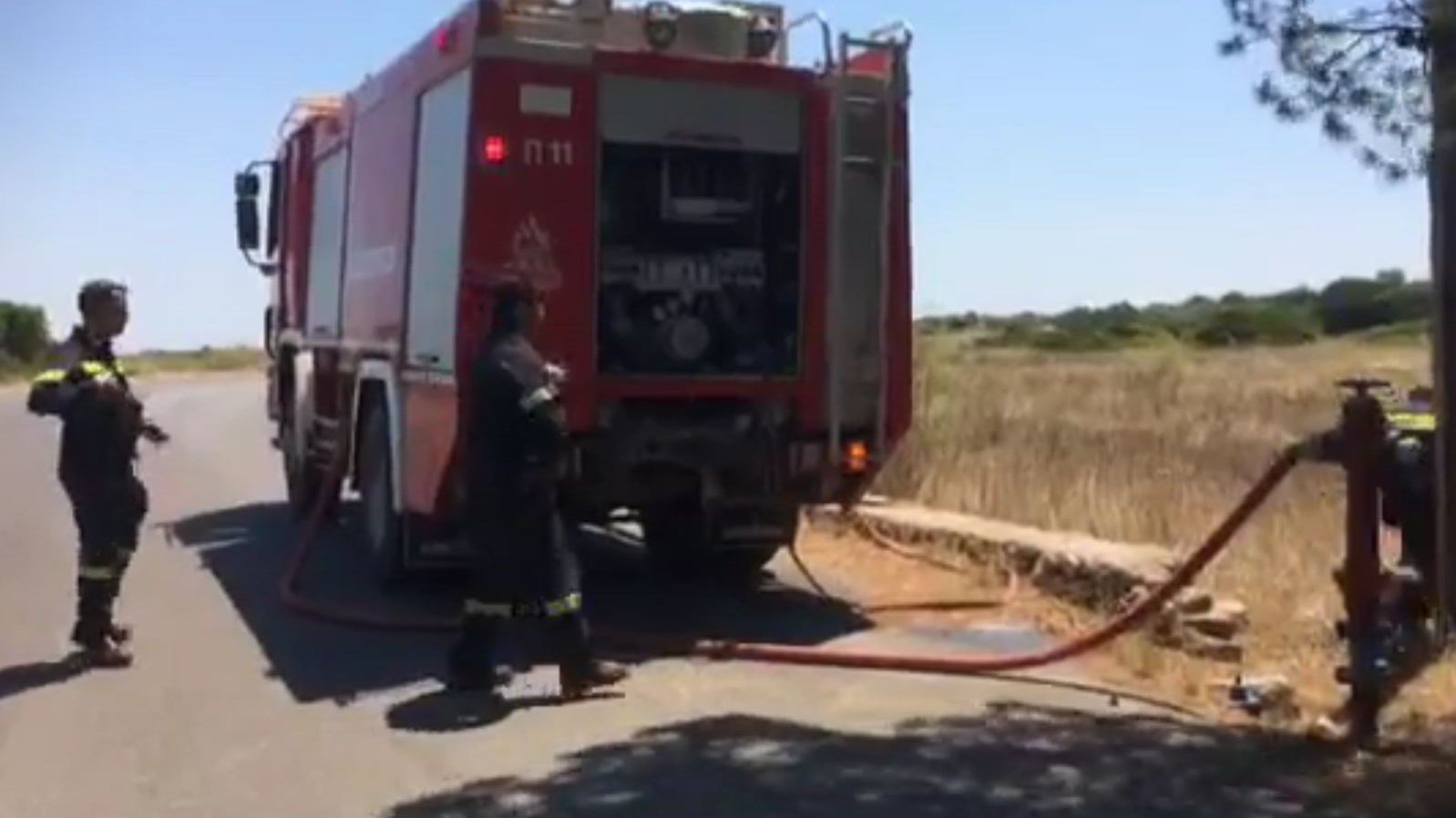 Συνεχίζεται η μάχη με τις φλόγες στα Κύθηρα – ΒΙΝΤΕΟ