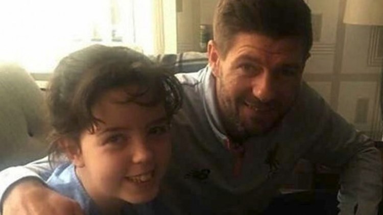 Δύσκολες ώρες για τον Στίβεν Τζέραρντ – ΦΩΤΟ