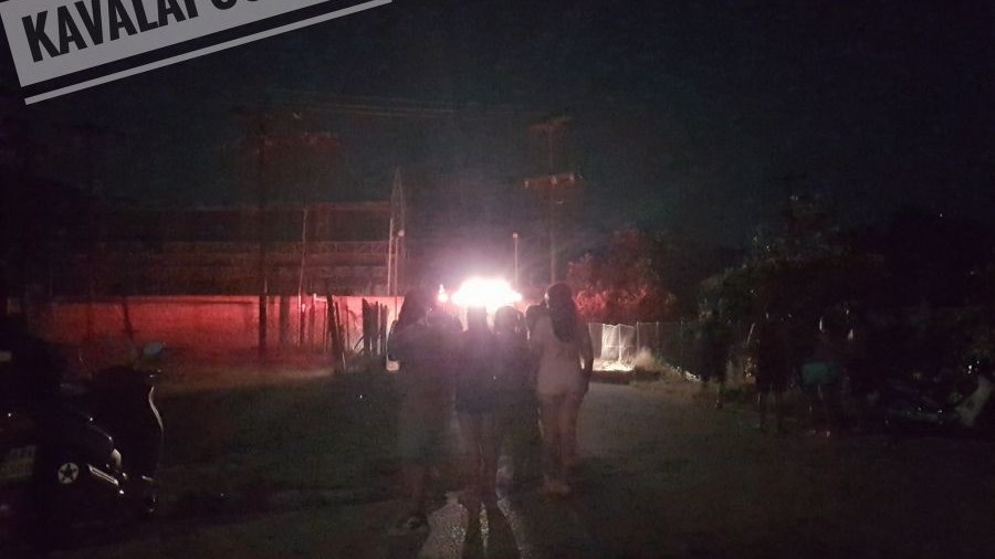 Χωρίς ρεύμα μεγάλο μέρος της Καβάλας λόγω φωτιάς σε υποσταθμό της ΔΕΗ – ΒΙΝΤΕΟ – ΤΩΡΑ