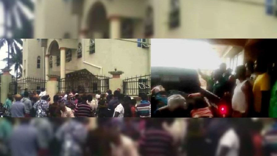 Μακελειό με 11 νεκρούς σε εκκλησία στη Νιγηρία