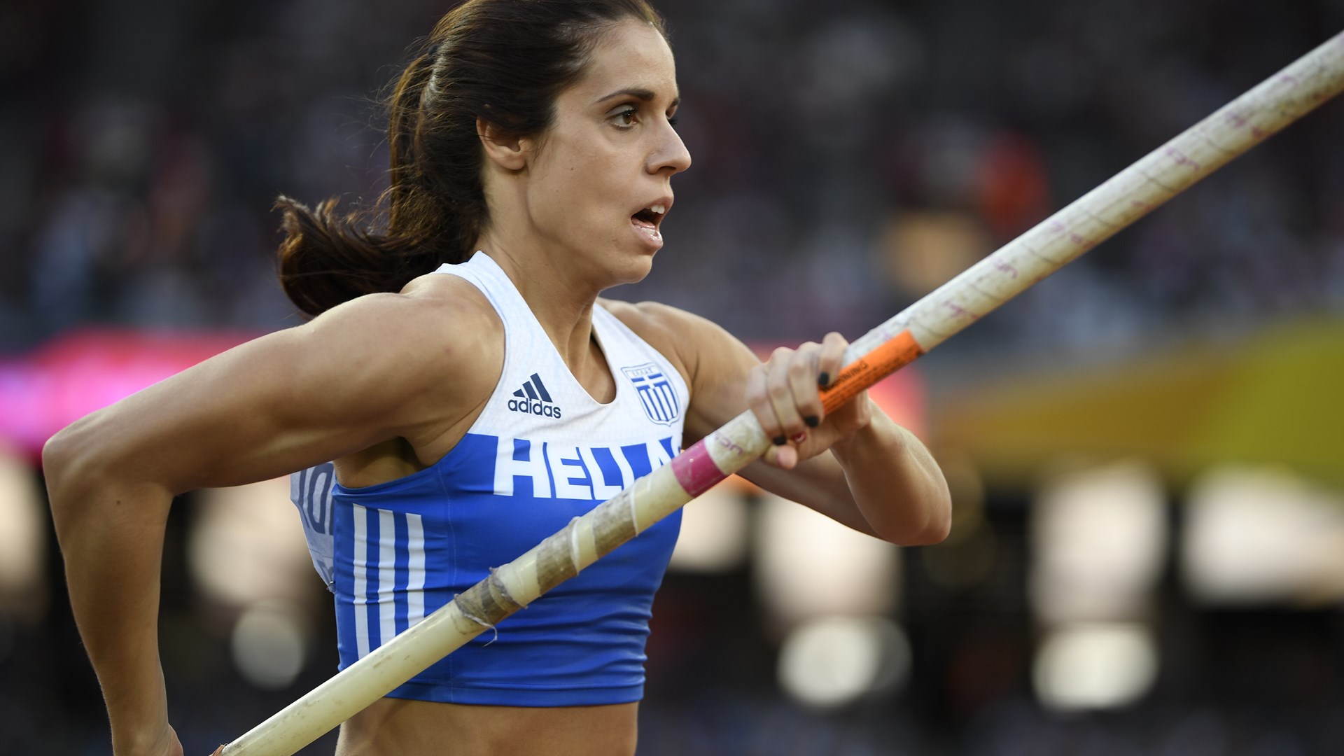 Πετρούνιας, Γιαννιώτης και Κορακάκη αποθεώνουν την παγκόσμια Στεφανίδη!