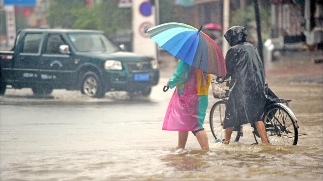 Τρεις νεκροί από τις σφοδρές βροχοπτώσεις στην Κίνα – ΦΩΤΟ