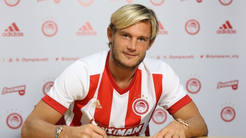 Στα “ερυθρόλευκα” ο Ζιλέ – ΦΩΤΟ