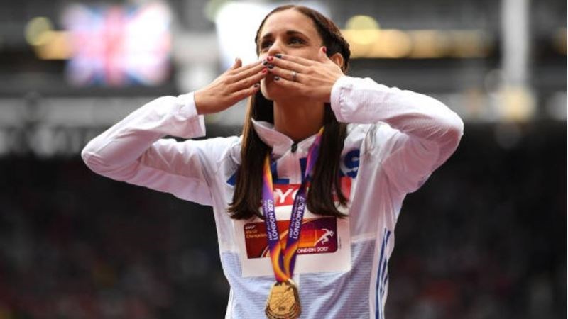 To άλμπουμ της απονομής του χρυσού μεταλλίου στην Στεφανίδη  – ΦΩΤΟ