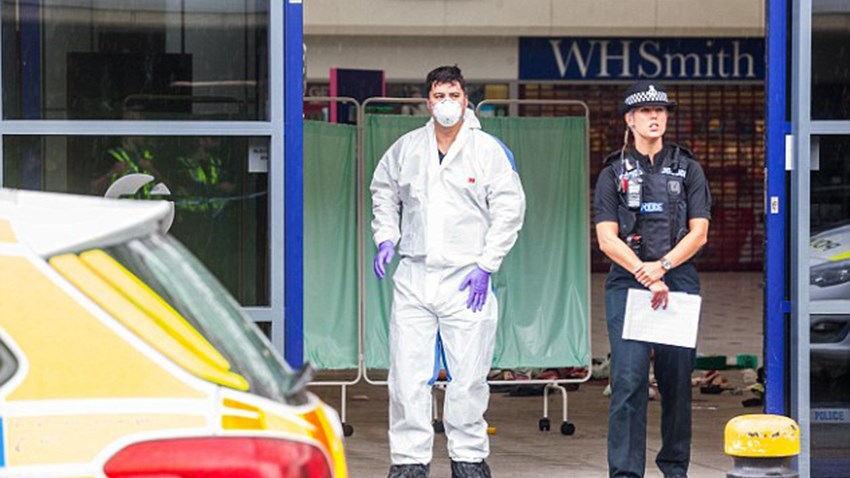 Νεκρός 40χρονος έπειτα από επίθεση στον σιδηροδρομικό σταθμό του Πλίμουθ – ΒΙΝΤΕΟ – ΦΩΤΟ