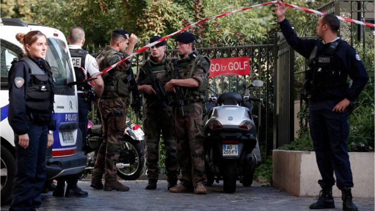 Συνελήφθη ύποπτος για την επίθεση στο Παρίσι