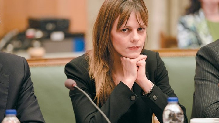 Υπουργείο Εργασίας: Θεσμοθετημένες οι εισφορές για επικούρηση και εφάπαξ – Σε πολλές δόσεις η πληρωμή τους