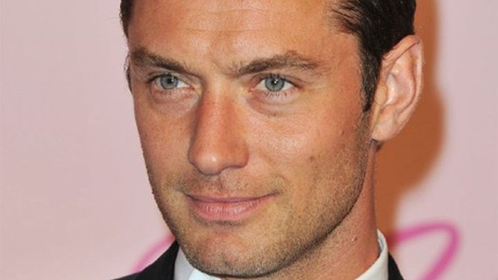 Οι διακοπές του Τζουντ Λο στην Κέρκυρα – ΦΩΤΟ