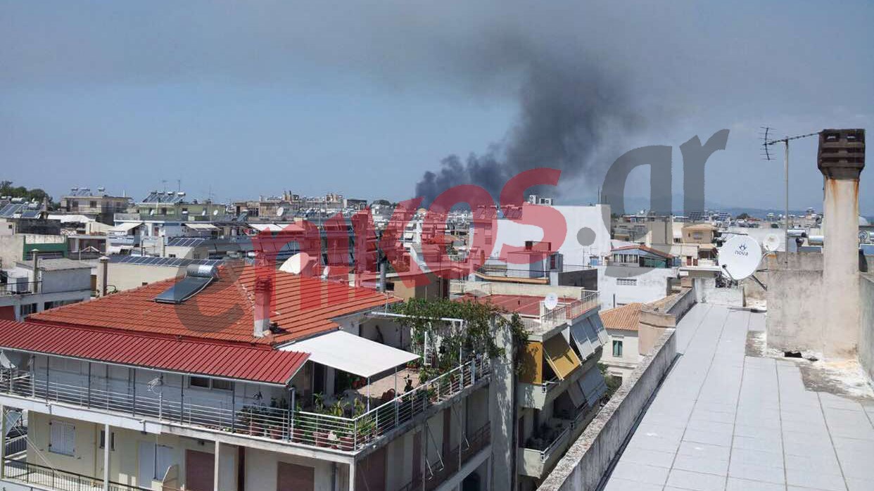 Φωτιά στην Πρέβεζα – ΤΩΡΑ – ΦΩΤΟ αναγνώστη