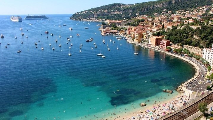 Ένα ελληνικό νησί στα 10 καλύτερα ταξίδια με αυτοκίνητο στην Ευρώπη