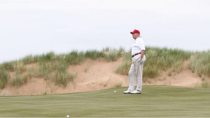 Ο Τραμπ διακόπτει για λίγο τις διακοπές του