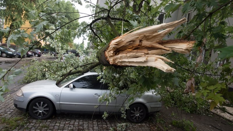 Φονικές καταιγίδες στην Πολωνία – Τέσσερις νεκροί ανάμεσα τους δύο παιδιά