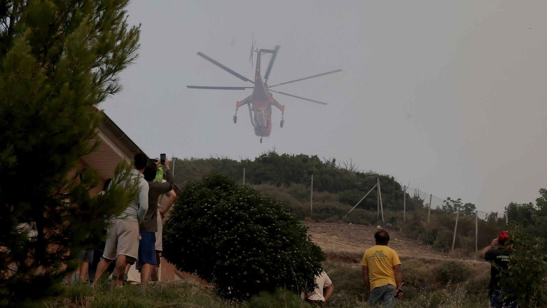 Περισσότερες από 90 φωτιές σε ένα 24ωρο – Πύρινη κόλαση σε Κάλαμο, Ζάκυνθο και Κεφαλονιά