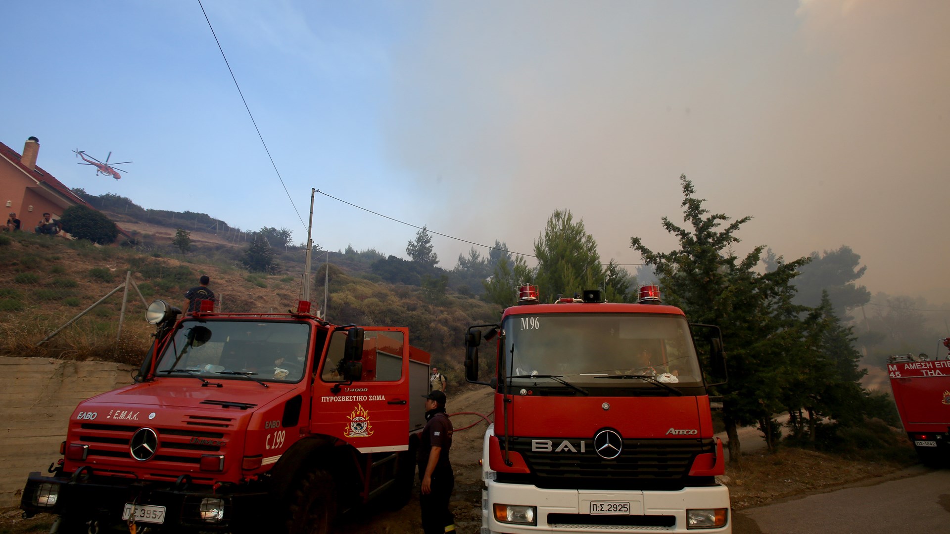 Η ανακοίνωση της Πυροσβεστικής για τη φωτιά στον Κάλαμο