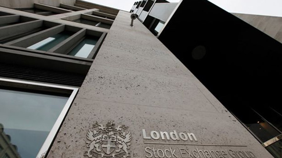 Τραγωδία στο Λονδίνο – Άνδρας έπεσε από τον έβδομο όροφο του Χρηματιστηρίου