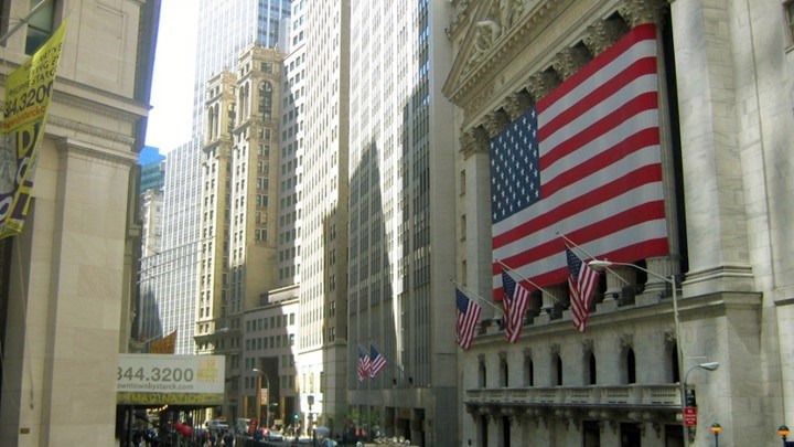Wall Street: Μικρή άνοδος μετά τα πρακτικά της FED
