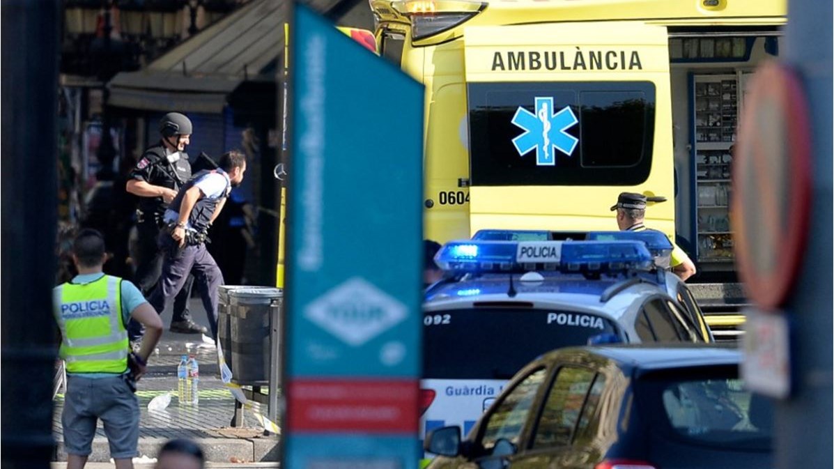 Ελληνική οικογένεια ανάμεσα στους τραυματίες στη Βαρκελώνη – ΤΩΡΑ