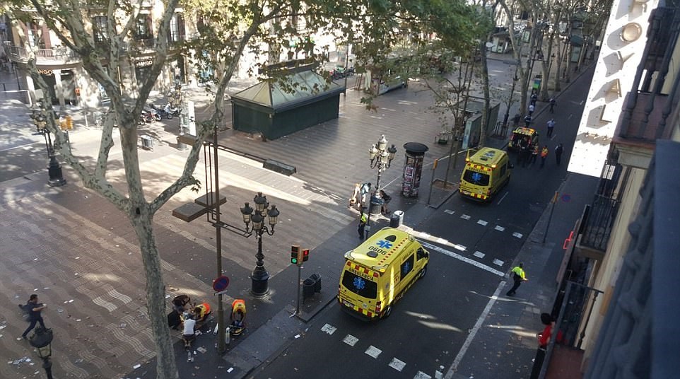 26 Γάλλοι ανάμεσα στους τραυματίες της επίθεσης στη Βαρκελώνη