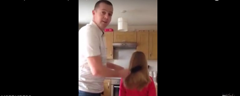 Πατέρας ανακάλυψε έναν νέο τρόπο για να φτιάχνει την αλογοουρά της κόρης του – ΒΙΝΤΕΟ