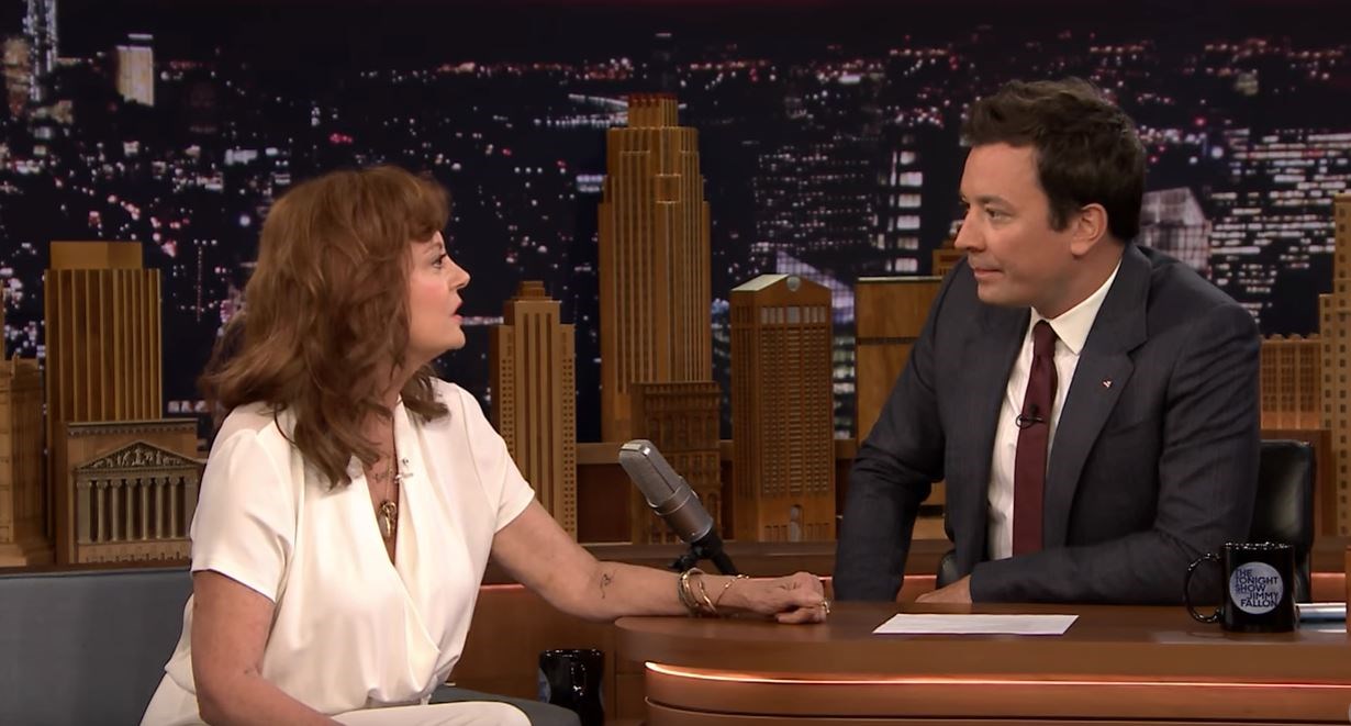 Σούζαν Σάραντον: Ο ρατσισμός στις ΗΠΑ είναι συστημικό πρόβλημα – BINTEO