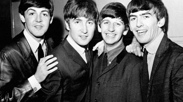 Στο σφυρί η παρτιτούρα του διάσημου τραγουδιού των Beatles «Eleanor Rigby» – ΦΩΤΟ
