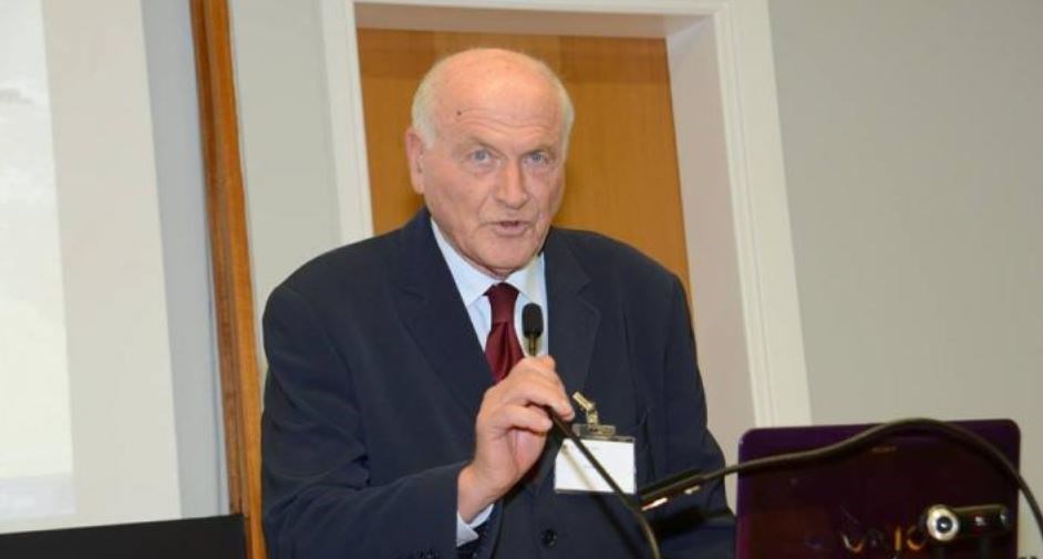 Τραγωδία στην άσφαλτο – Νεκροί γνωστός καρδιοχειρουργός και η σύζυγός του