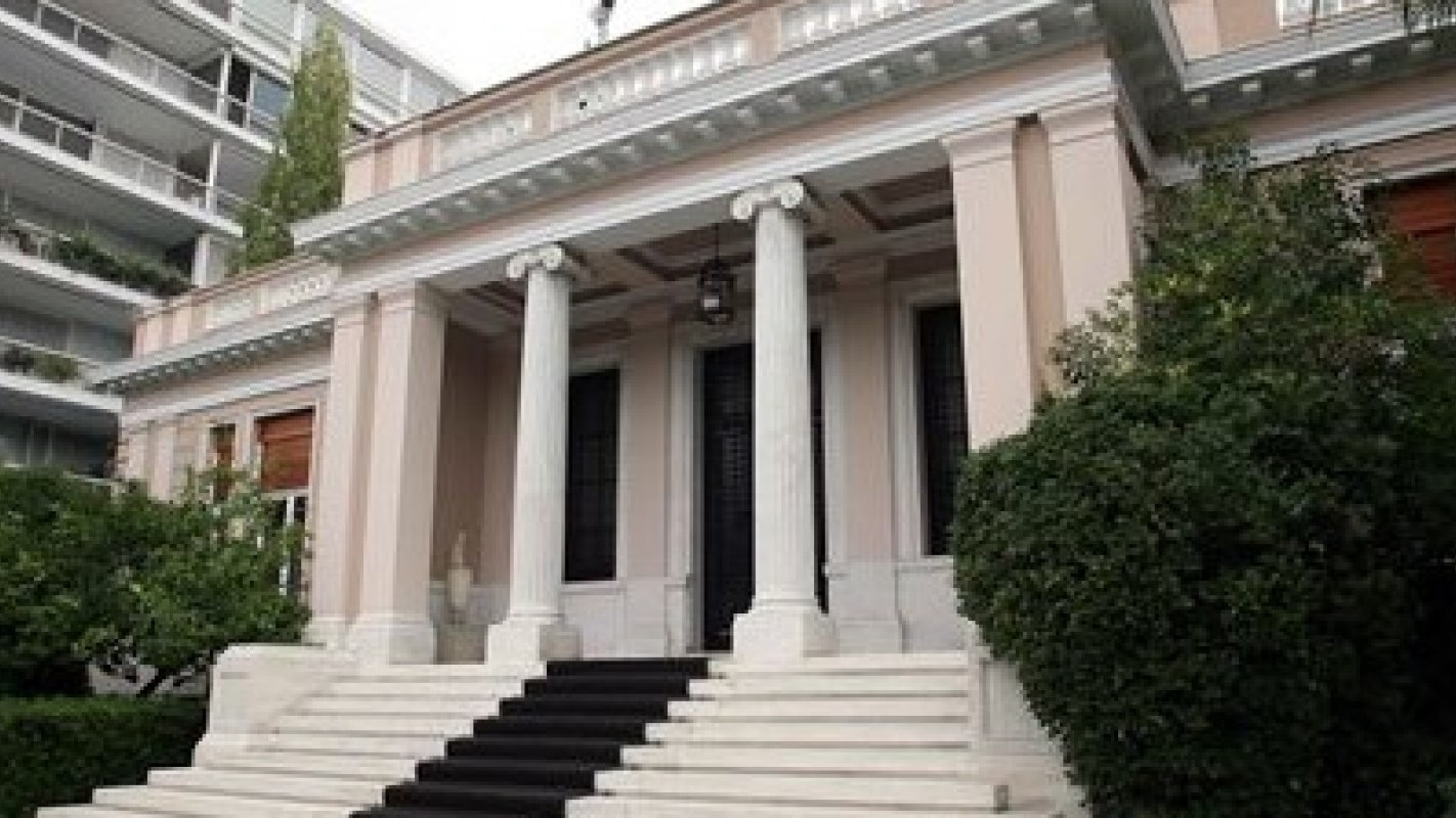 Το ξανασκέφτεται ο πρωθυπουργός για τον ανασχηματισμό