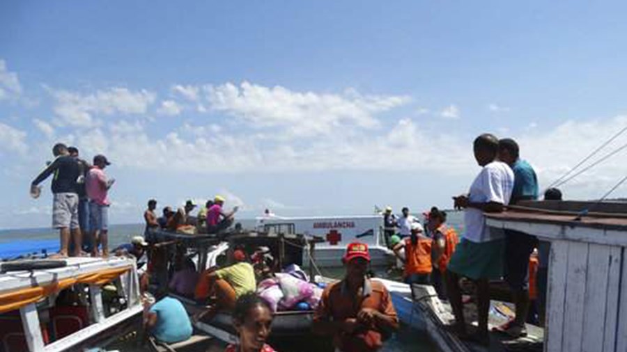 Τουλάχιστον 43 νεκροί σε δύο ναυάγια στη Βραζιλία