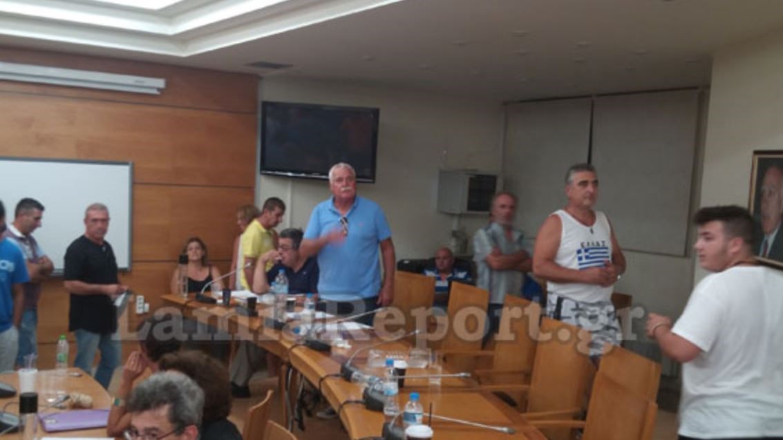 Συνεδρίαση – θρίλερ του δημοτικού συμβουλίου για τα σκουπίδια στη Λαμία