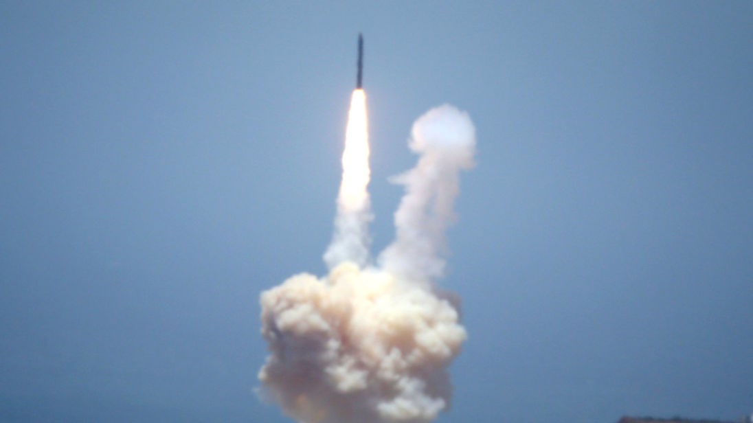 Βόρεια Κορέα: Νέα εκτόξευση πυραύλου ο οποίος έπεσε στη θάλασσα