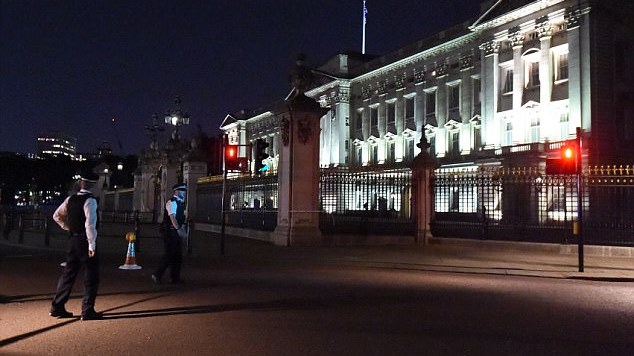 Βρετανία: Έρευνα για το περιστατικό στο Μπάκιγχαμ ξεκινά η Σκότλαντ Γιάρντ