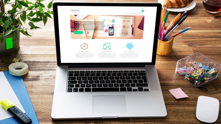 Πώς βγάζουν τόσα λεφτά οι μπλόγκερ;