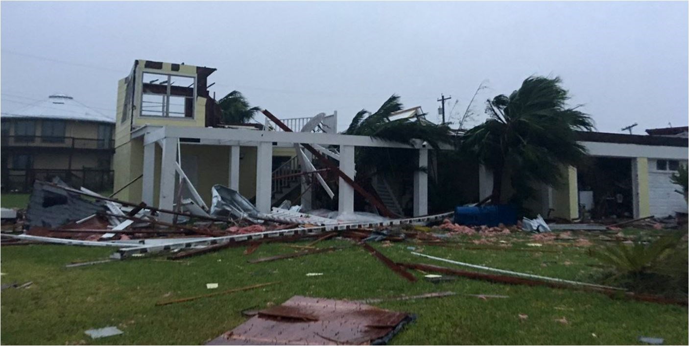 Εικόνες βιβλικής καταστροφής στο Τέξας από τον τυφώνα Χάρβεϊ – ΒΙΝΤΕΟ