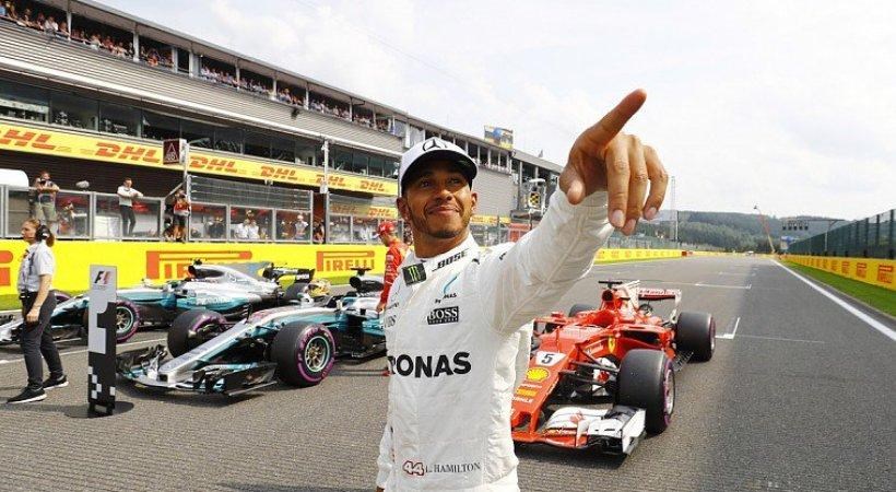 Το μήνυμα της οικογένειας Σουμάχερ που συγκίνησε τον Χάμιλτον – ΒΙΝΤΕΟ