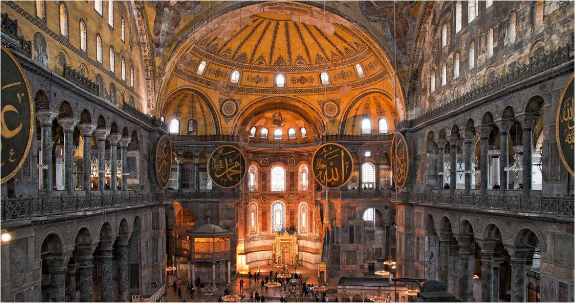 Νέα πρόκληση των Τούρκων: “Η Αγιά Σοφιά είναι μνημείο τουρκικής ιστορίας”