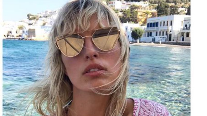 Έλληνας σεφ σπάει πιάτα στο… κεφάλι διάσημου μοντέλου – ΒΙΝΤΕΟ