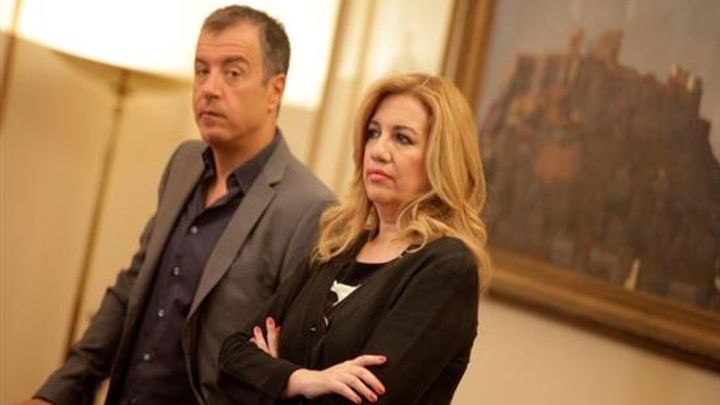 ΠΑΣΟΚ και Ποτάμι διαψεύδουν τα περί συμφωνίας διάλυσης των κομμάτων της Δημοκρατικής Συμπαράταξης