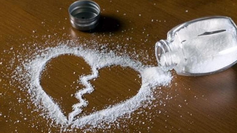 Το αλάτι διπλασιάζει τον κίνδυνο καρδιακής ανεπάρκειας