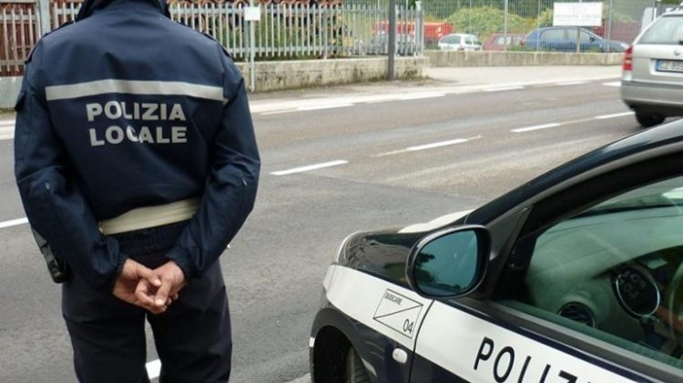 Μαροκινός φώναξε «Αλλάχου Άκμπαρ» έξω από κτίριο στην Ιταλία