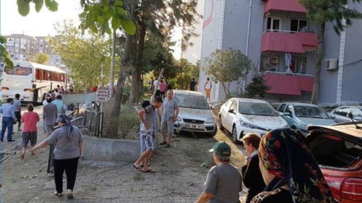 Νέες εικόνες από το σημείο της βομβιστικής επίθεσης στην Τουρκία – ΦΩΤΟ