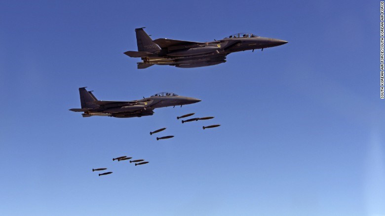 Reuters: Αμερικανικά βομβαρδιστικά πέταξαν πάνω από την κορεατική χερσόνησο