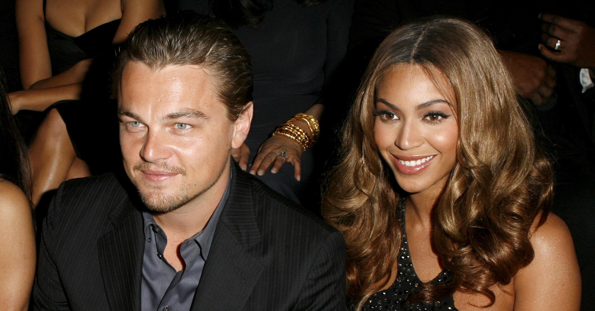 Αμερικανοί σταρ προσφέρουν βοήθεια στους πληγέντες από τον τυφώνα Χάρβεϊ