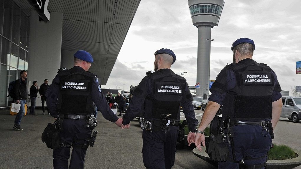 Γιγάντιες ζαρντινιέρες στο Ρότερνταμ για να αποφευχθούν οι τρομοκρατικές επιθέσεις