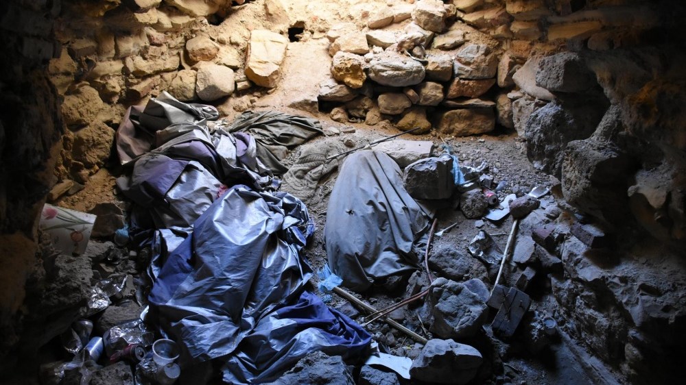 Σε σκουπιδότοπο έχει μετατραπεί το ιστορικό Κάστρο της Χίου – ΦΩΤΟ – ΒΙΝΤΕΟ