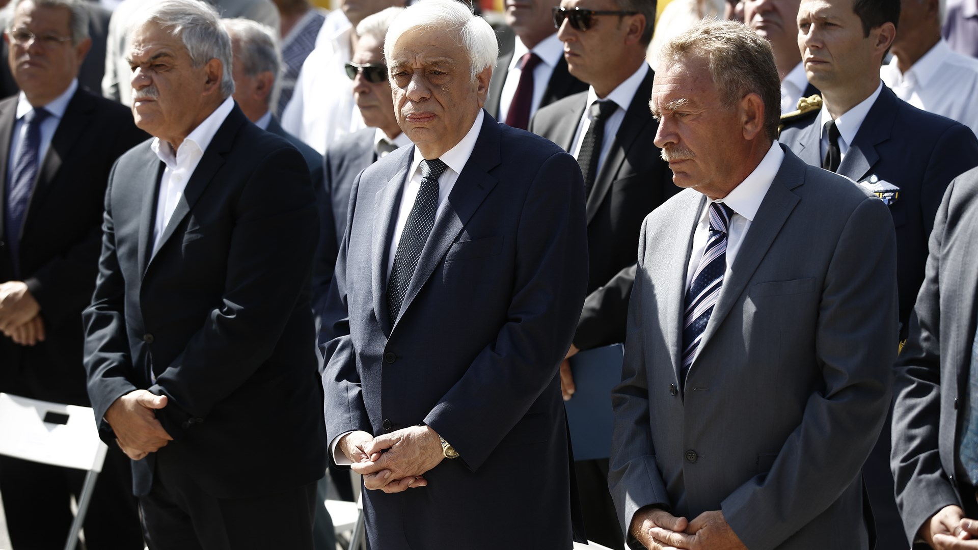 Παυλόπουλος: Τα στελέχη του Πυροσβεστικού Σώματος πρέπει να έχουν τον σεβασμό όλων μας – ΦΩΤΟ