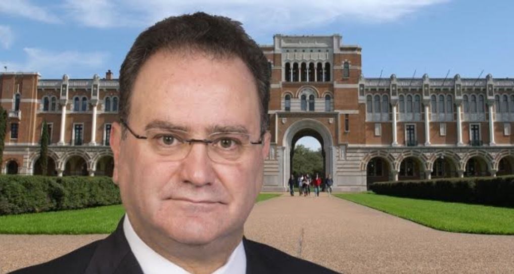 Ο Έλληνας που ερευνά την αναγέννηση και επιδιόρθωση των οστών