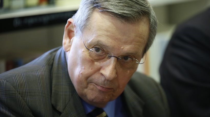 Ο Στέφανος Μάνος στον Realfm 97,8 για την περιπέτειά του στο φαρμακείο του ΕΟΠΥΥ