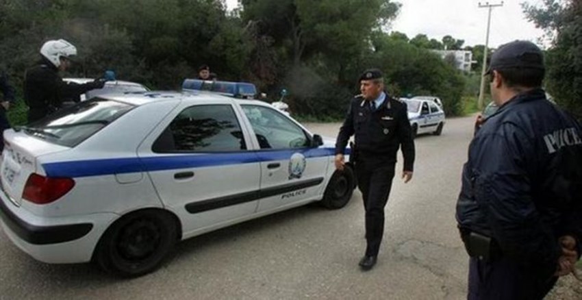 Ήταν νεκρός για μέρες μέσα στο σπίτι του